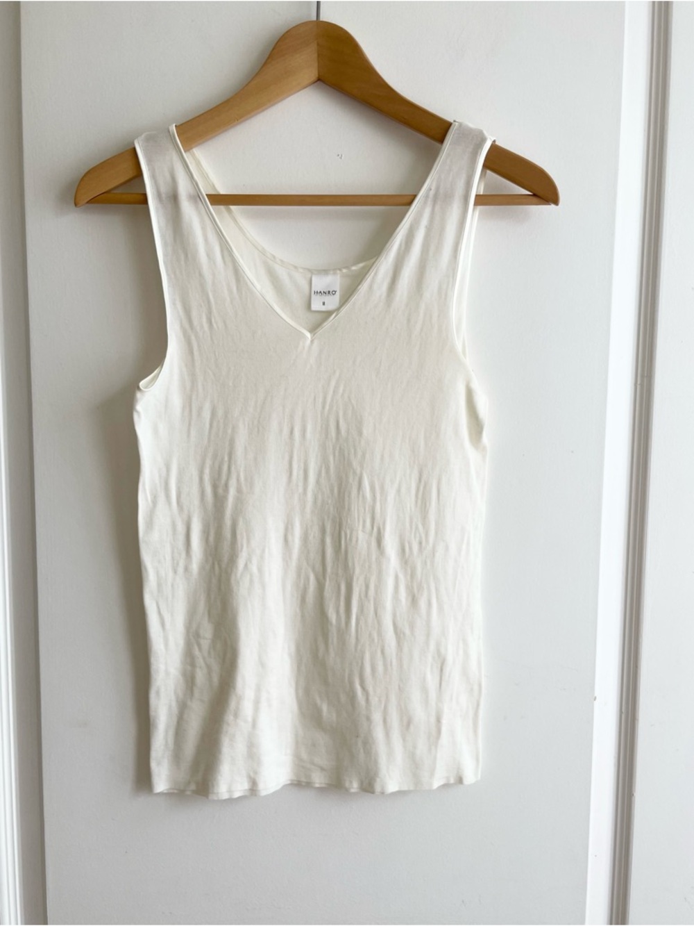 Hanro Switzerland Mercerized Cotton Vneck Tank Top Size M Layering Basics